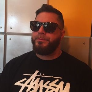 Meet your Posher, Anthony